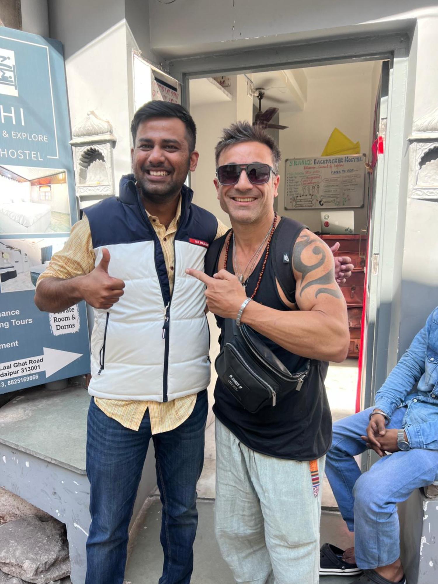 3 Raahi Hostel Udaipur Bagian luar foto