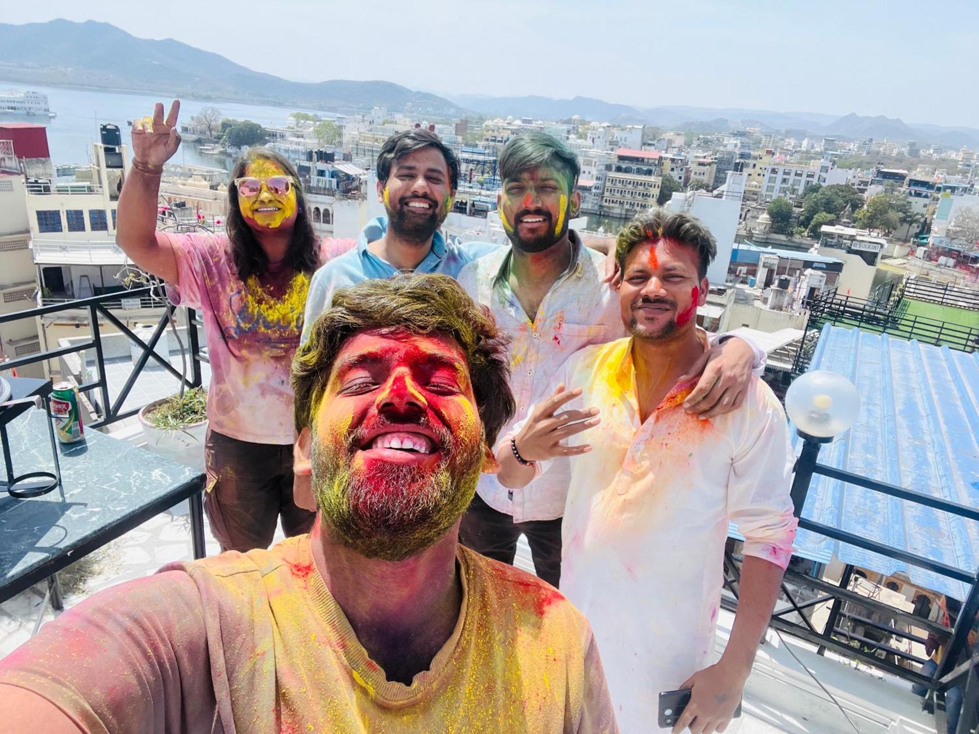 3 Raahi Hostel Udaipur Bagian luar foto